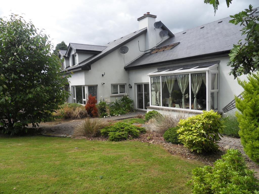 Ethan House Holiday Suites Killarney Exterior foto